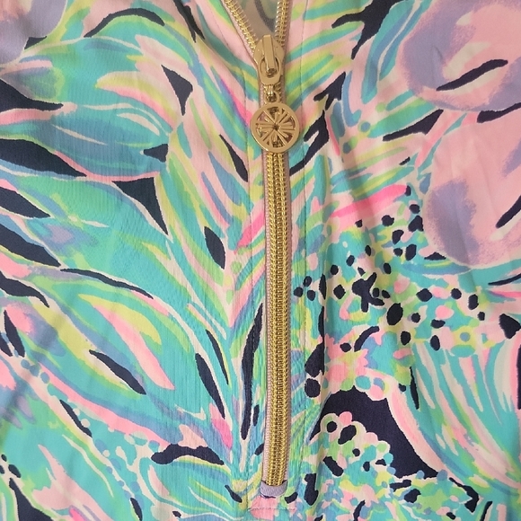 Lilly Pulitzer Luxletic Vibrant Floral Long Sleeve Top Size L - Picture 4 of 12